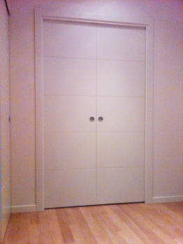 Porta interna serie Butterfly LIN mod. 617 laccato ral